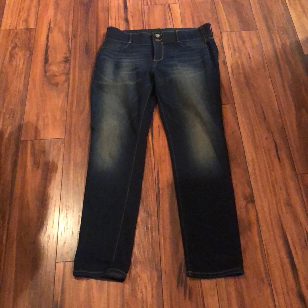 Dark Jeans